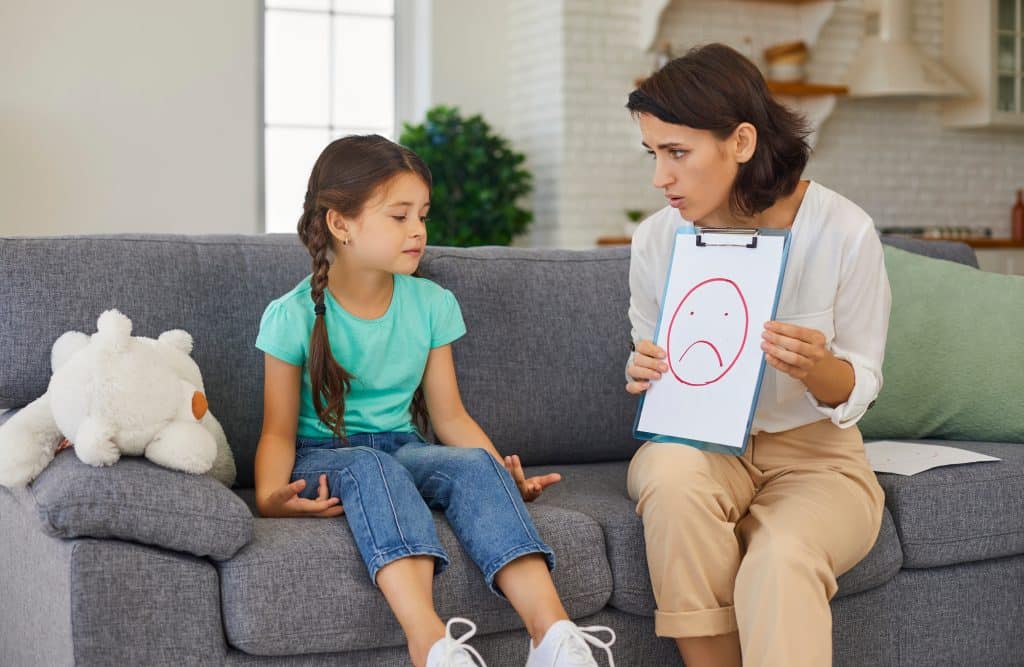 Filial Terapi Cocugun Duygularini Anlamak